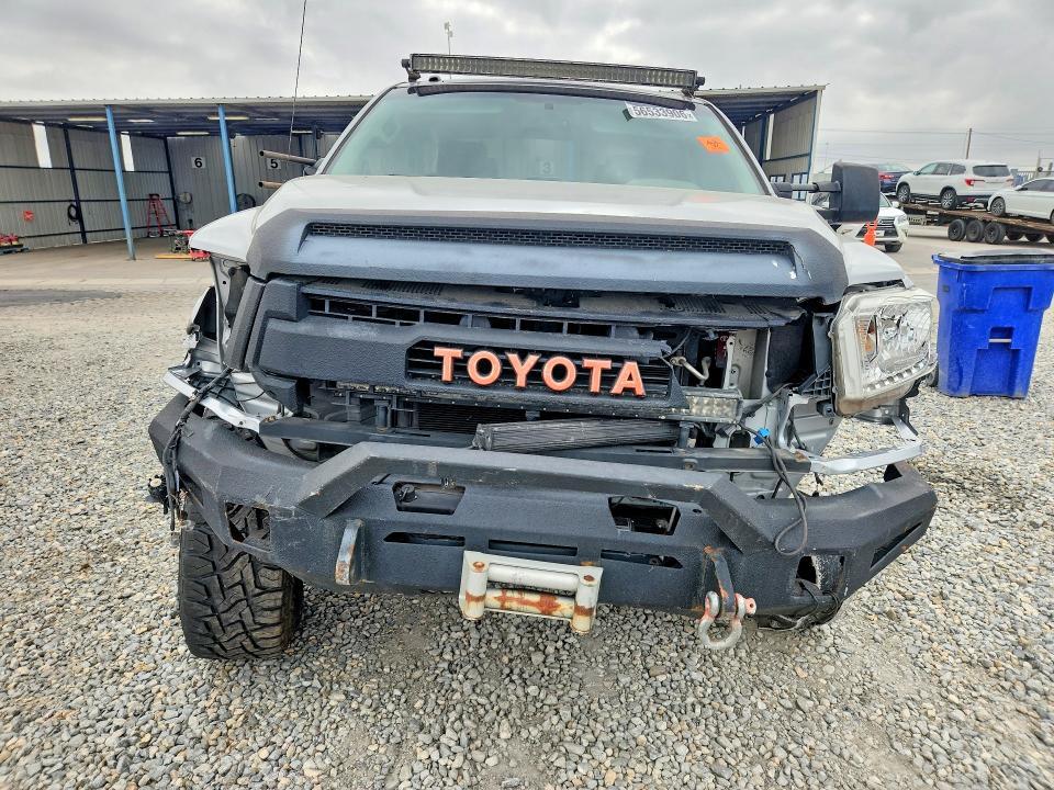 2014 Toyota Tundra Crewmax SR5