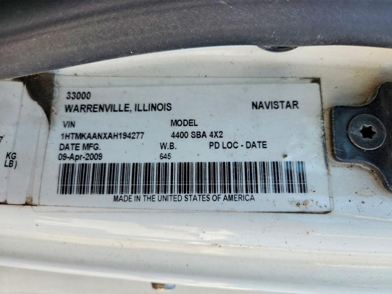 2010 International 4000 4400
