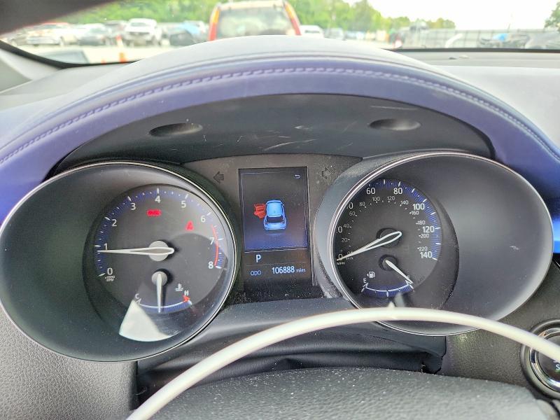 2020 Toyota C-hr xle