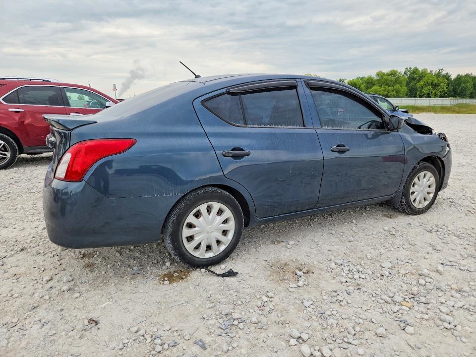 2016 Nissan Versa 1.6 s