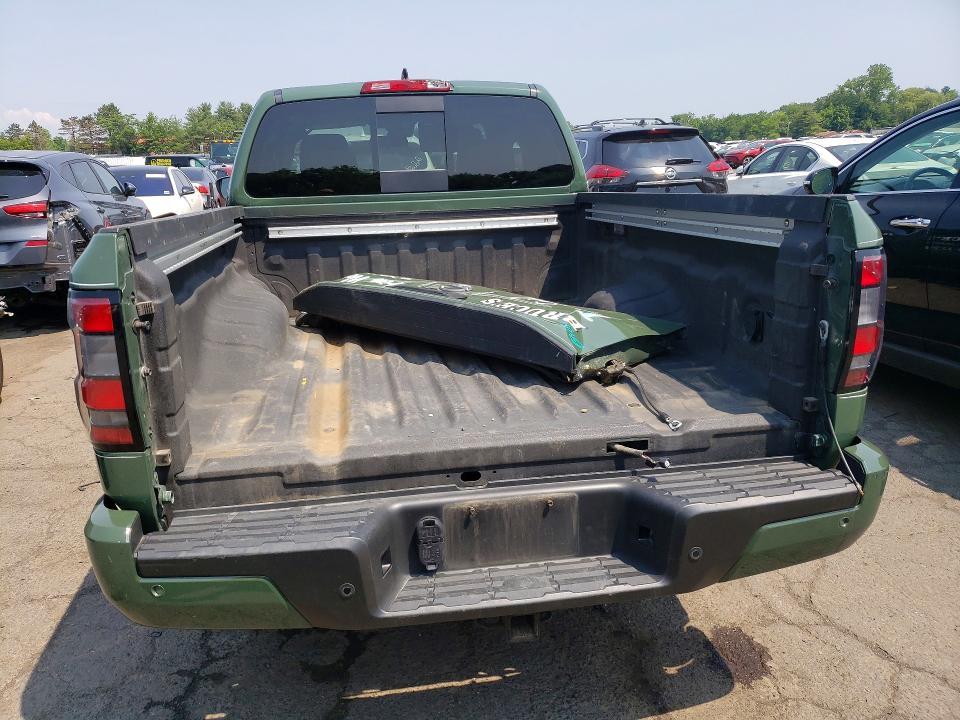 2024 Nissan Frontier SV