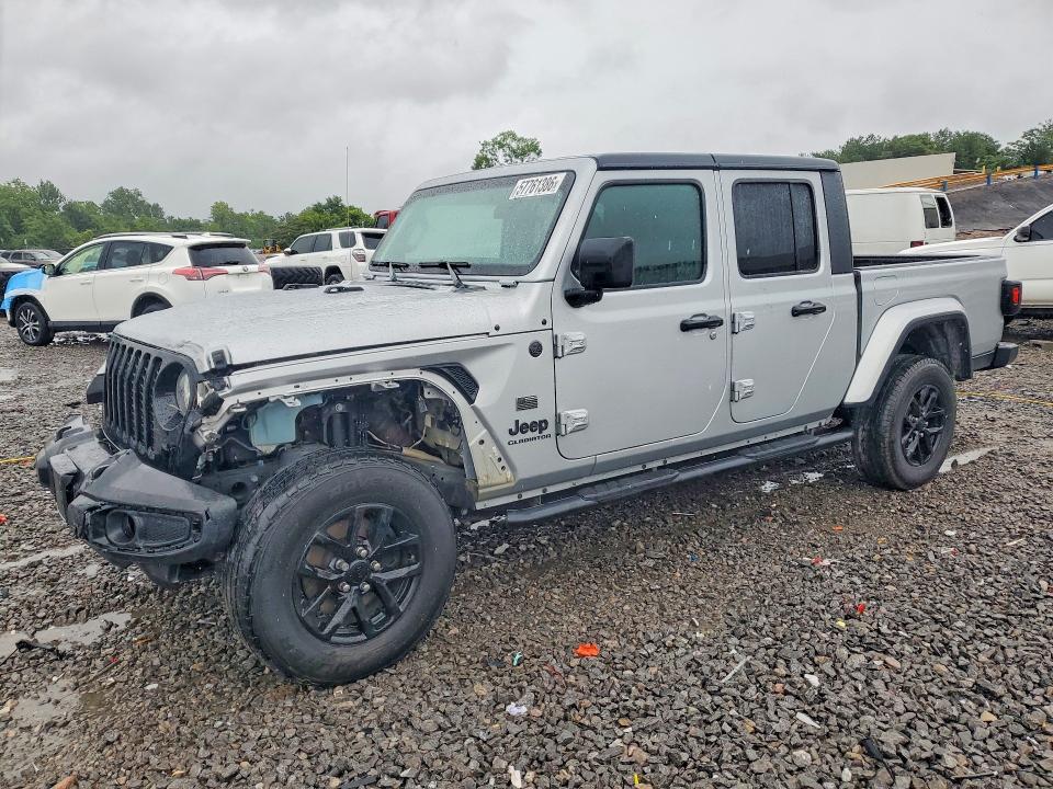 2022 Jeep Gladiator Sport