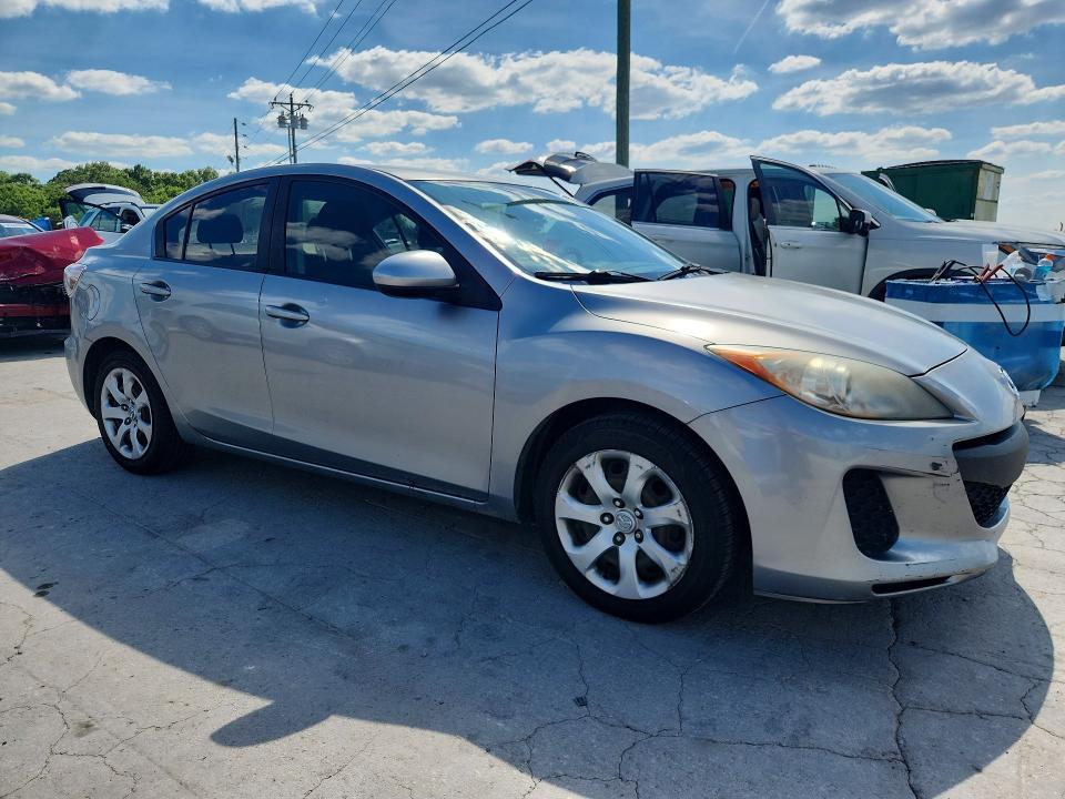 2012 Mazda 3 I