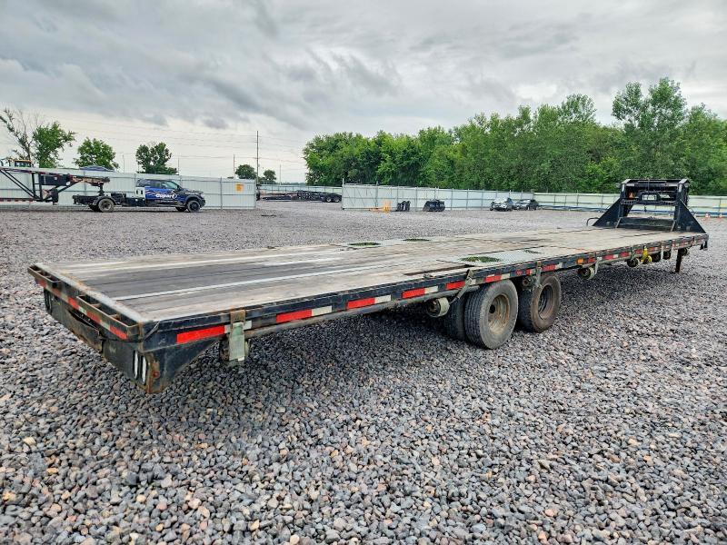 2025 Rawmaxx FDX40GN20K Equipment Trailer