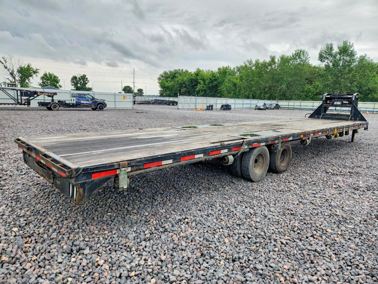2025 Rawmaxx FDX40GN20K Equipment Trailer