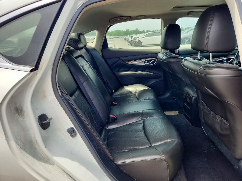 2011 Infiniti M37 x