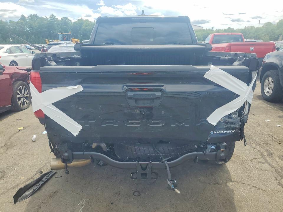 2025 Toyota Tacoma TRD Sport HV