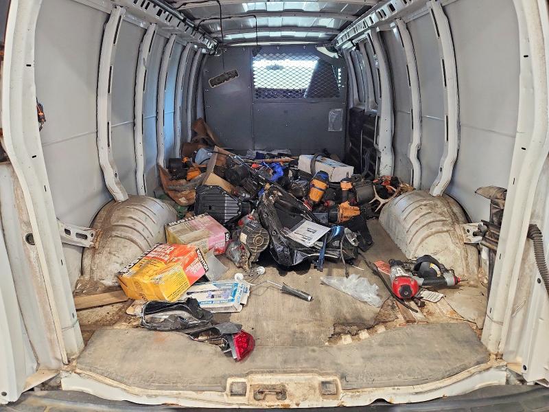 2016 GMC Savana 3500 Cargo Delivery Van