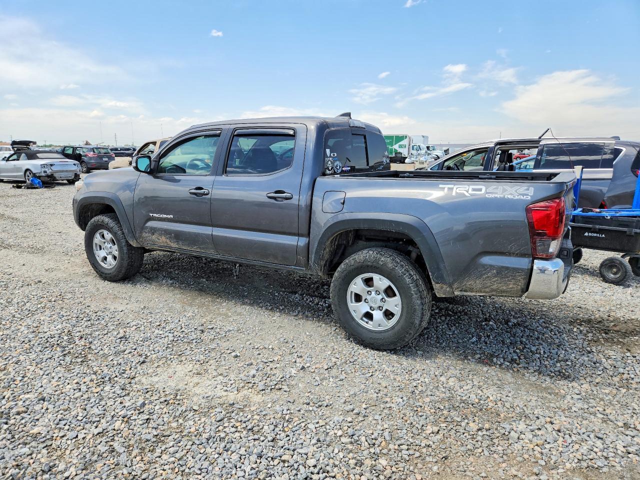 2018 Toyota Tacoma TRD OFF-Road