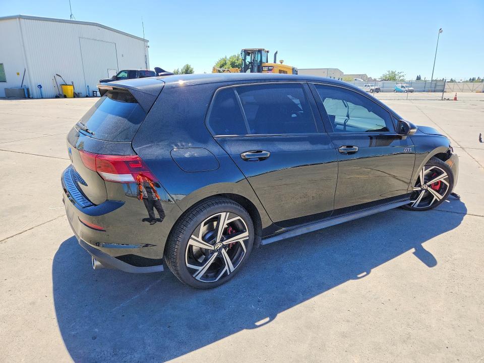 2025 Volkswagen Gti se