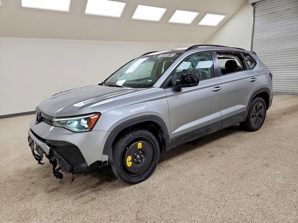 2025 Volkswagen Taos s