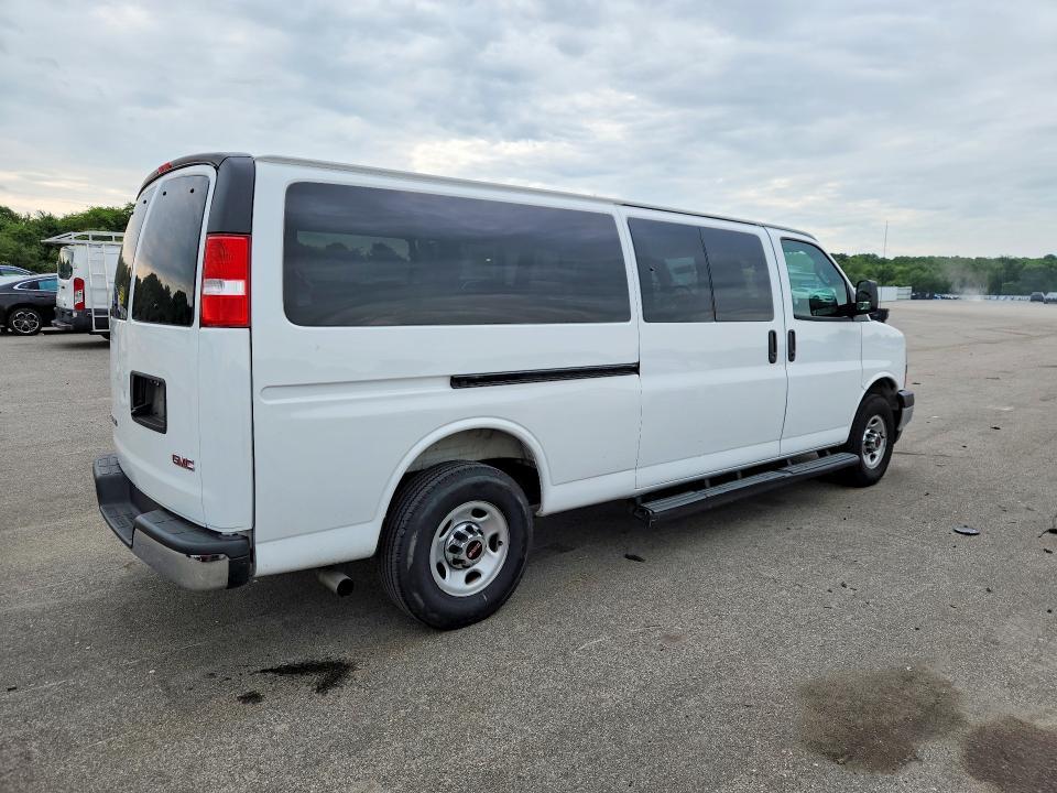 2025 GMC Savana G3500 LT