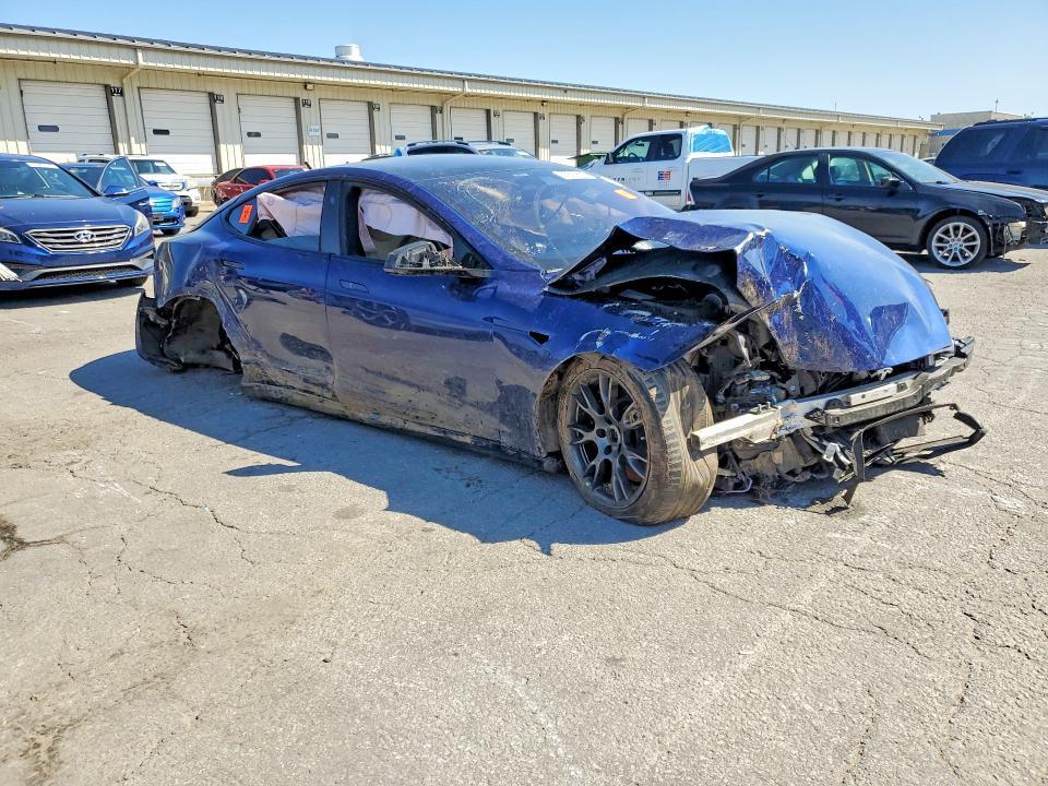 2022 Tesla Model s