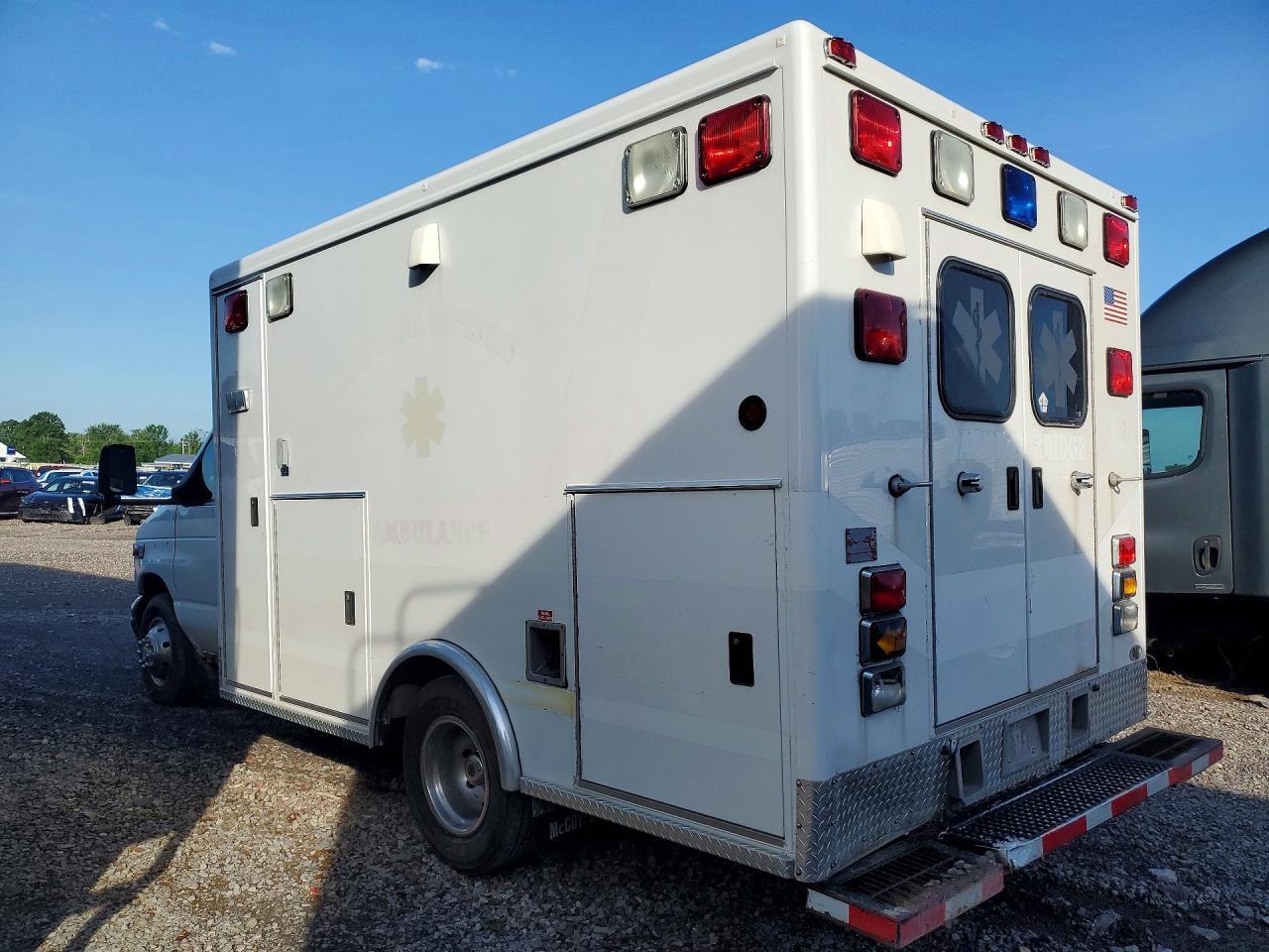 2003 Ford Econoline-Ambulance