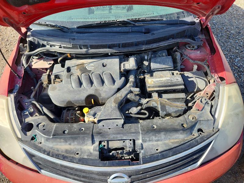 2011 Nissan Versa 1.8 s
