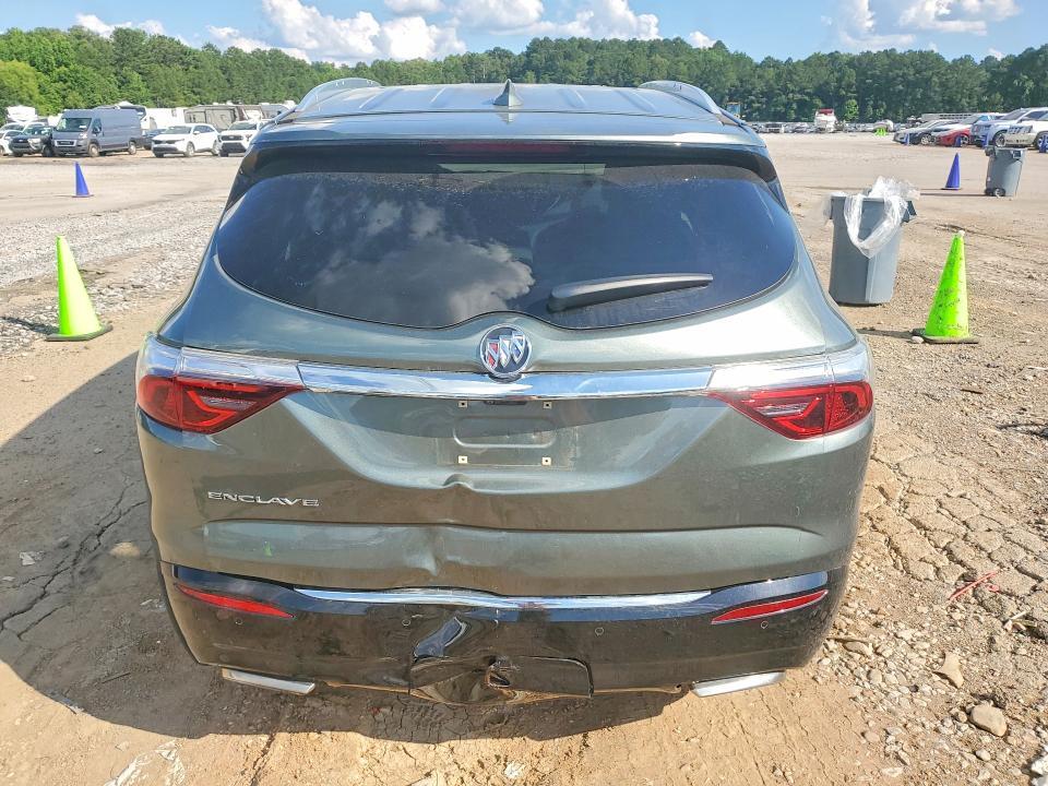2022 Buick Enclave Premium