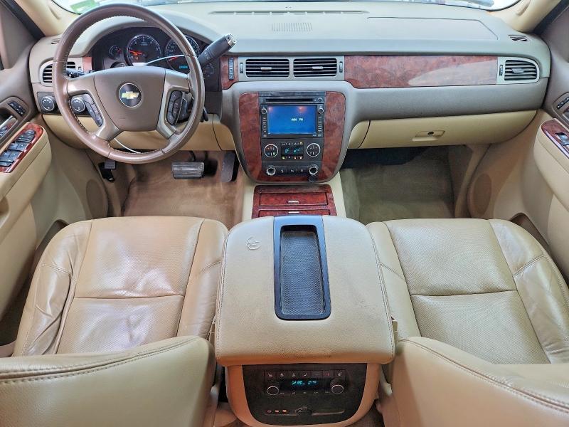 2010 Chevrolet Suburban K1500 ltz
