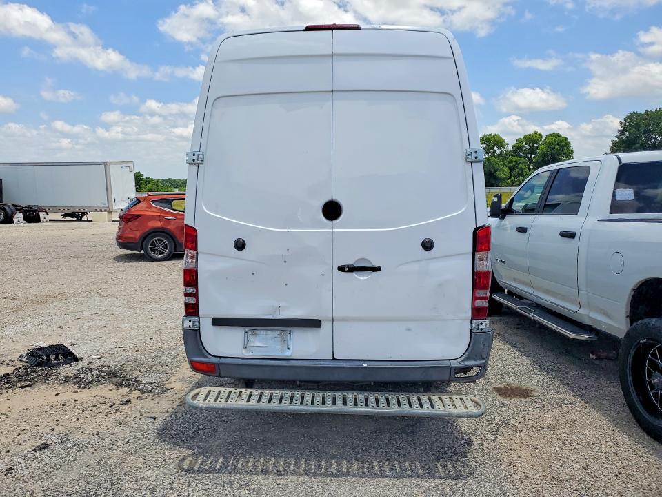 2014 Mercedes-Benz Sprinter 2500