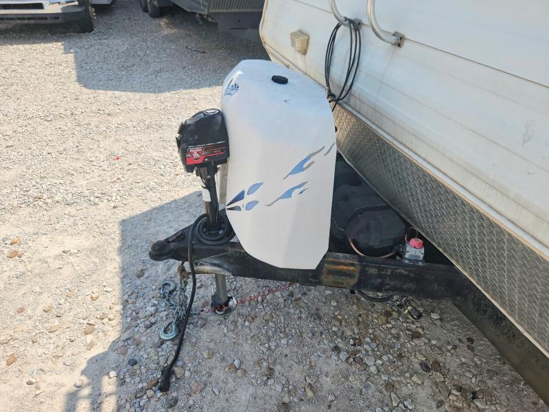 2004 Weekend Warrior Camper