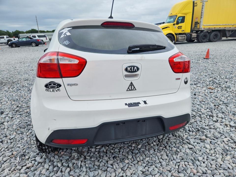 2014 KIA Rio lx