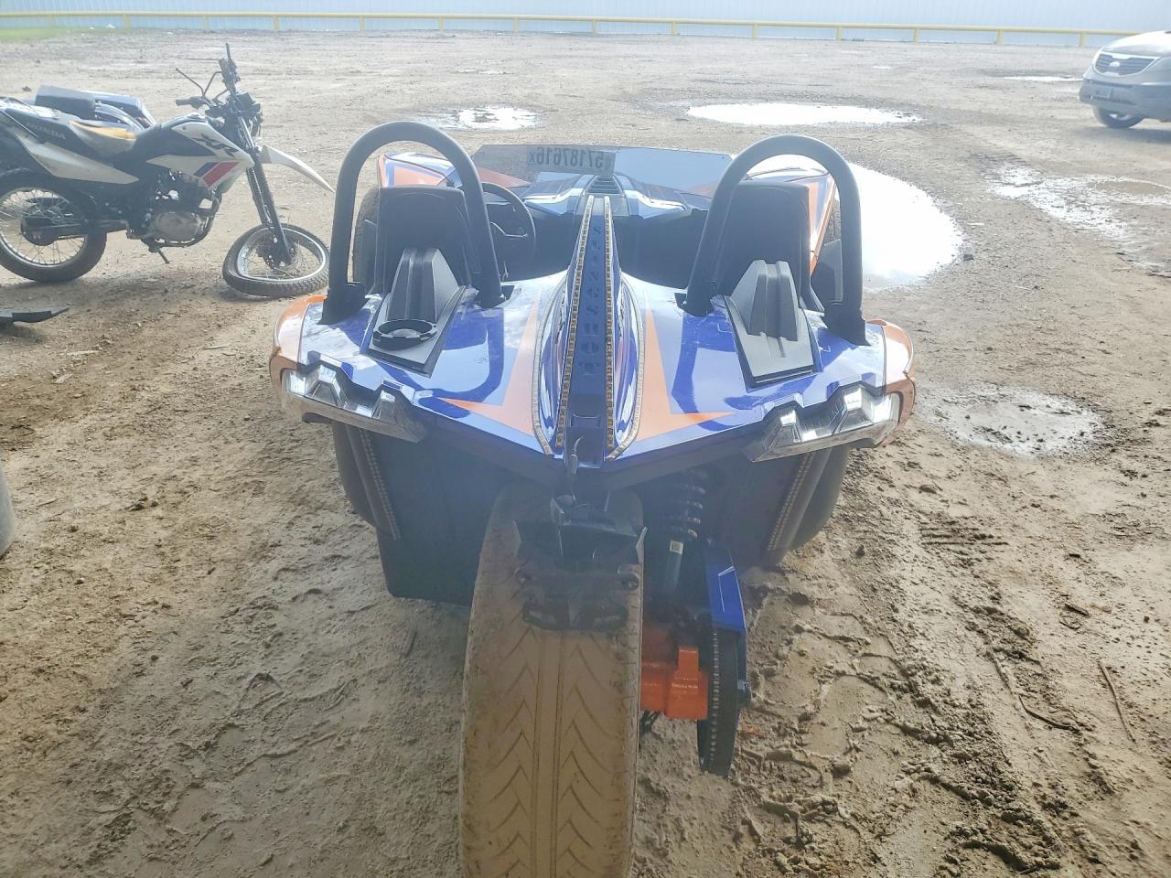2021 Polaris Slingshot R