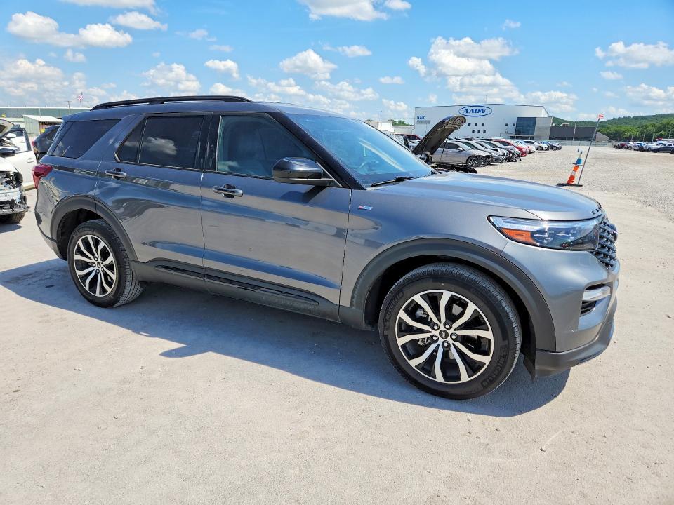 2024 Ford Explorer St-line