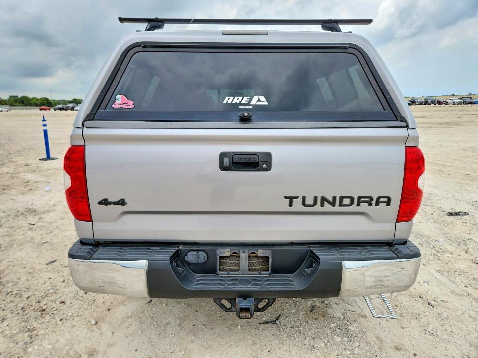 2016 Toyota Tundra SR5