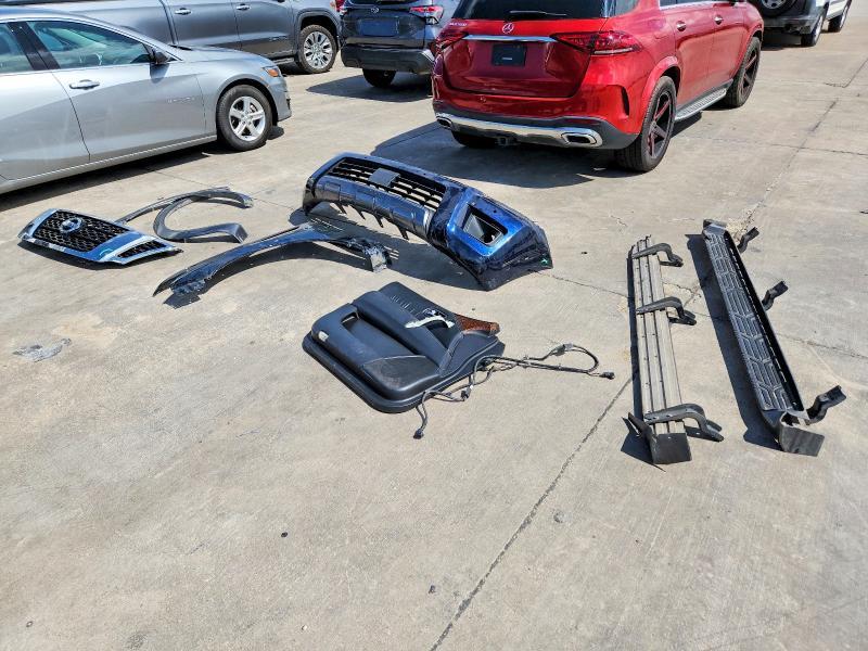 2019 Nissan Armada sl