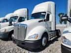 2017 Kenworth T680 Semi Truck