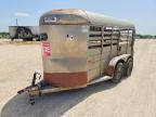 2006 Cm Trailer 2006 Contract Manufacturer Horse Trailer