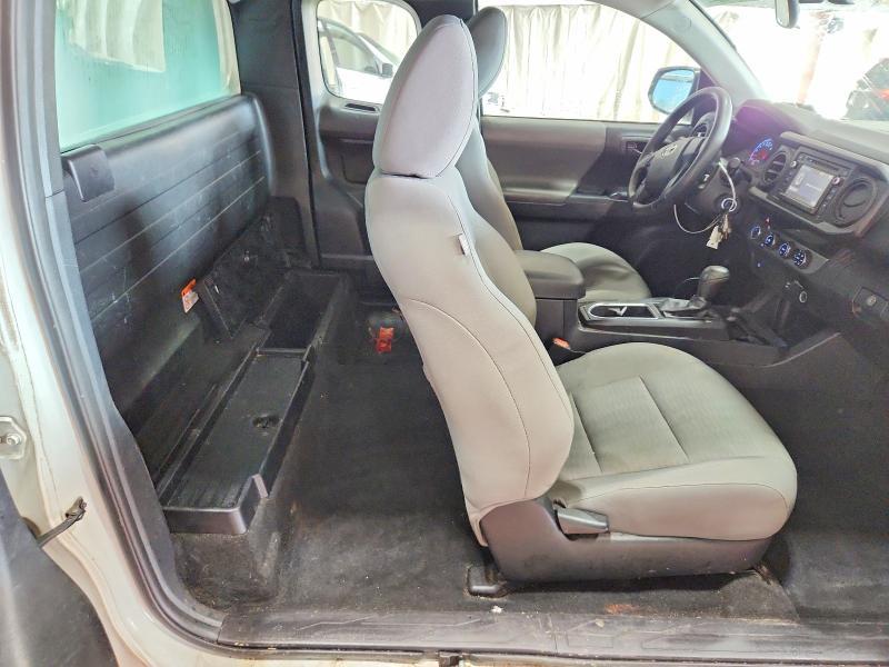 2017 Toyota Tacoma SR