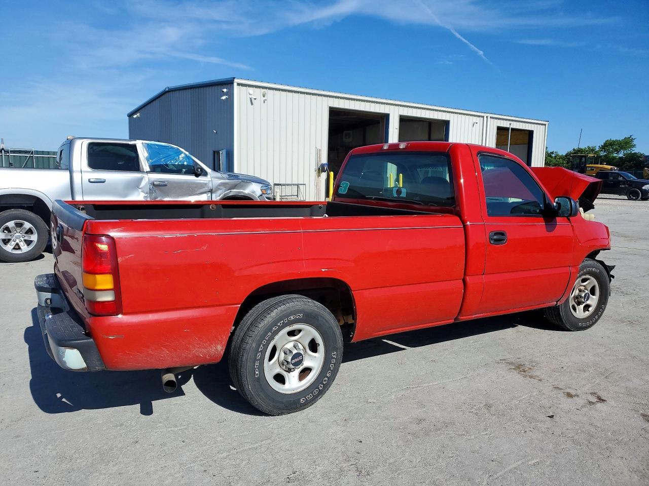2002 GMC New Sierra C1500