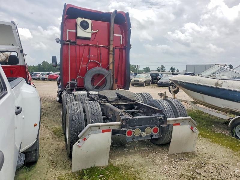 2010 Kenworth T2000 Semi Truck