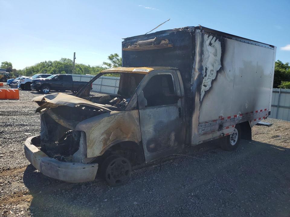 2019 GMC Savana Refrigerated BOX Truck