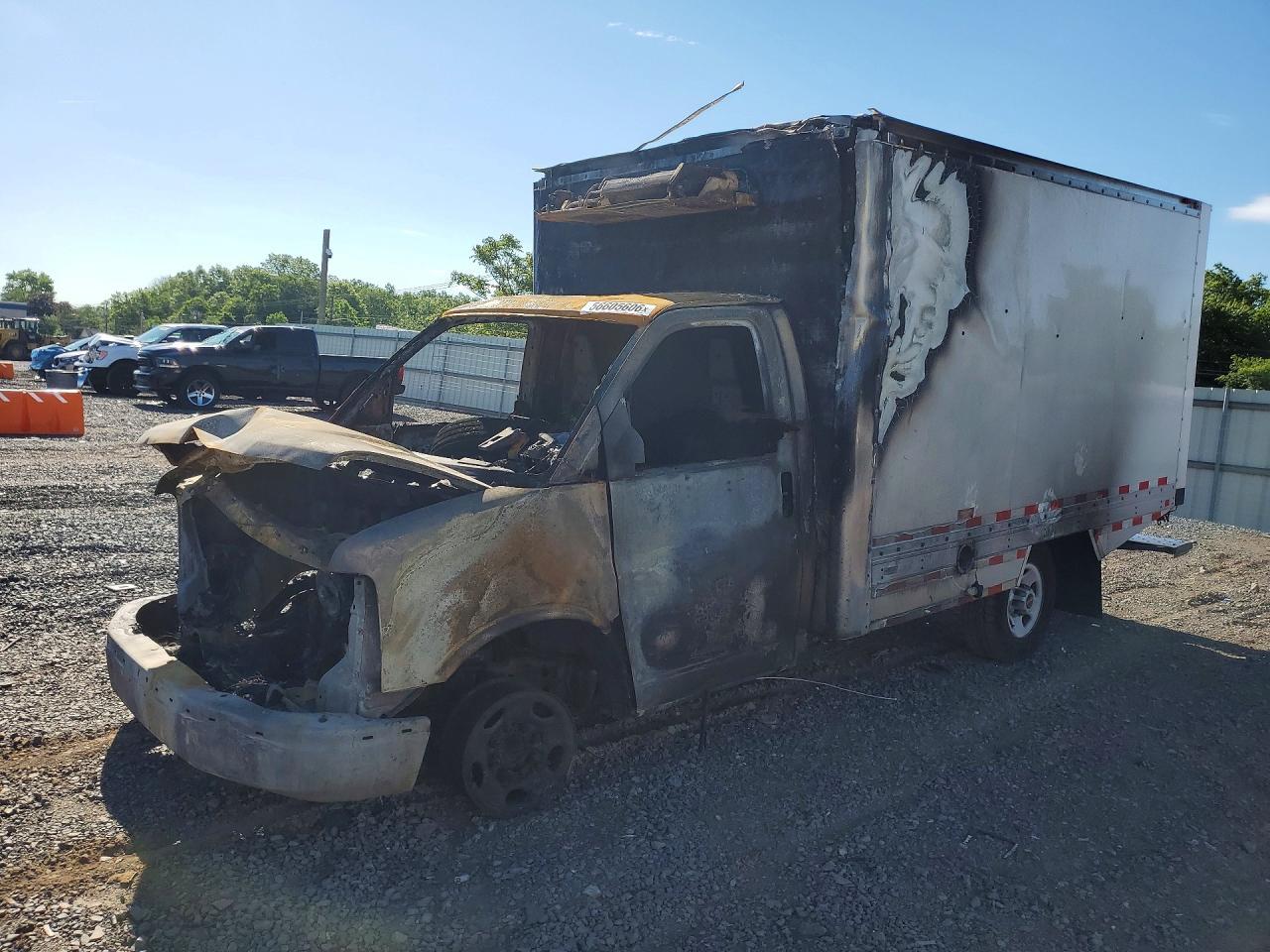 2019 GMC Savana Refrigerated BOX Truck