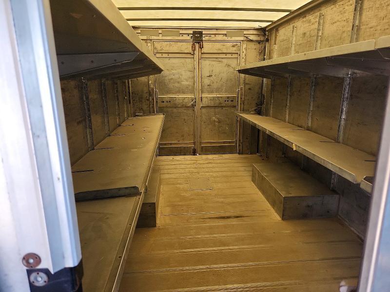 2021 Ford E450 Delivery Truck