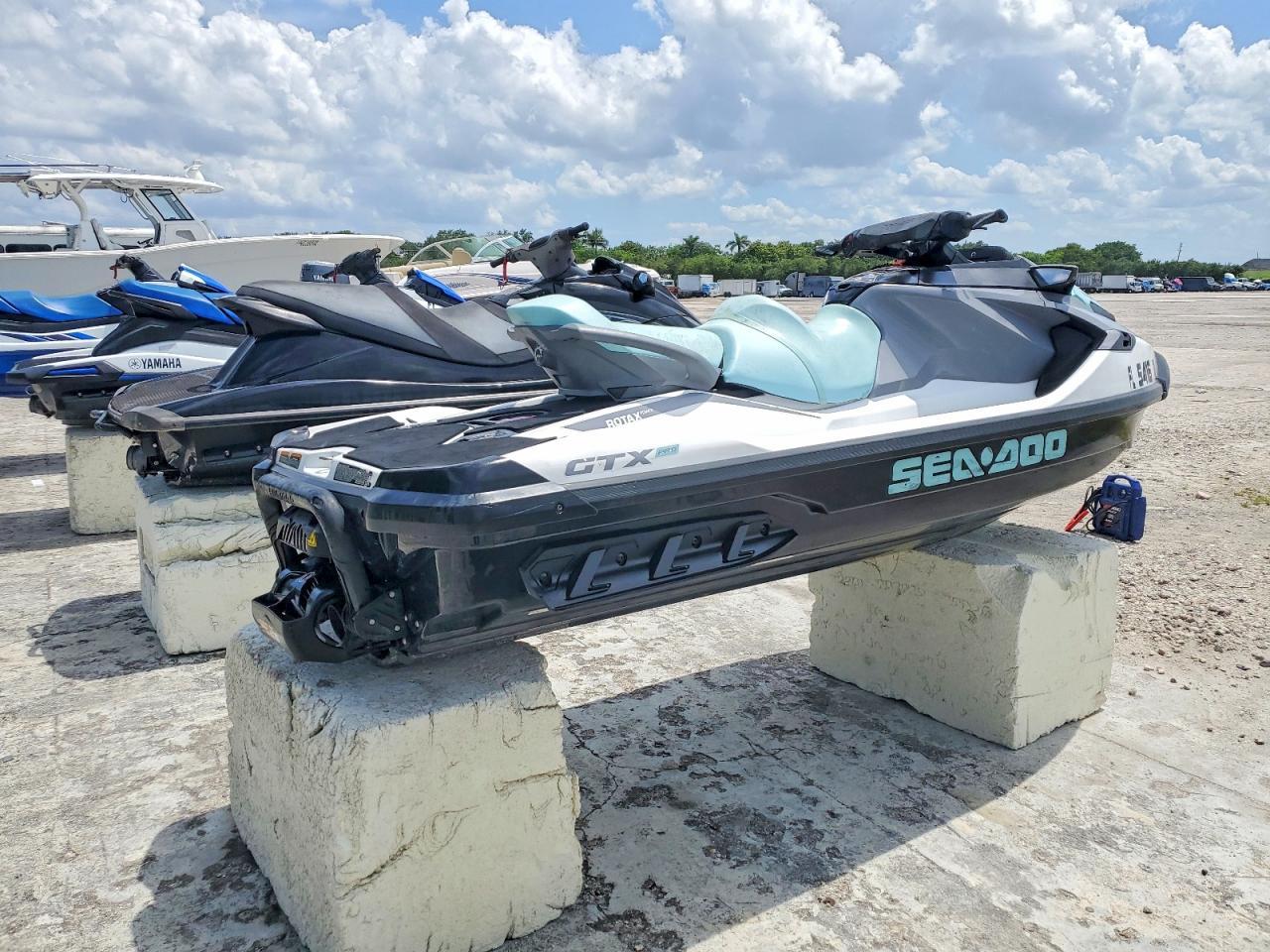 2024 Sea-Doo GTX