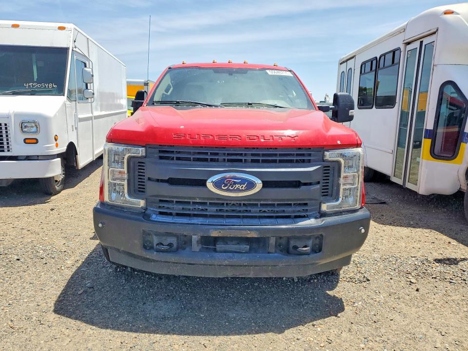 2017 Ford F350 Chscb