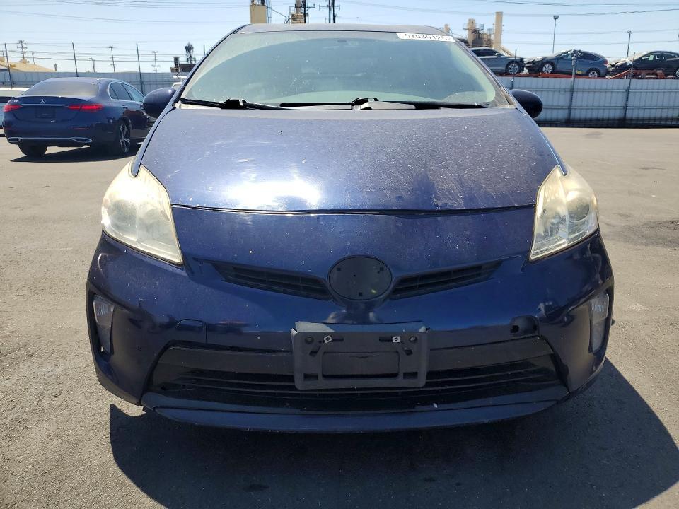 2013 Toyota Prius two