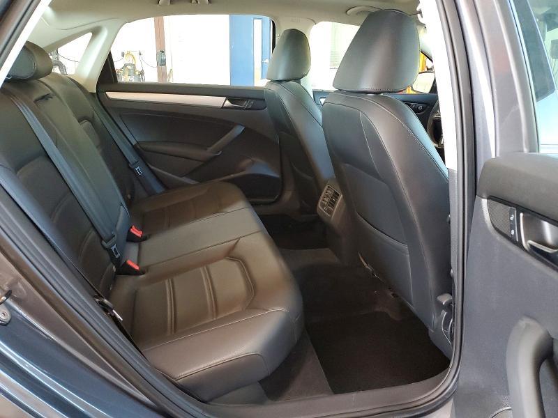 2013 Volkswagen Passat se
