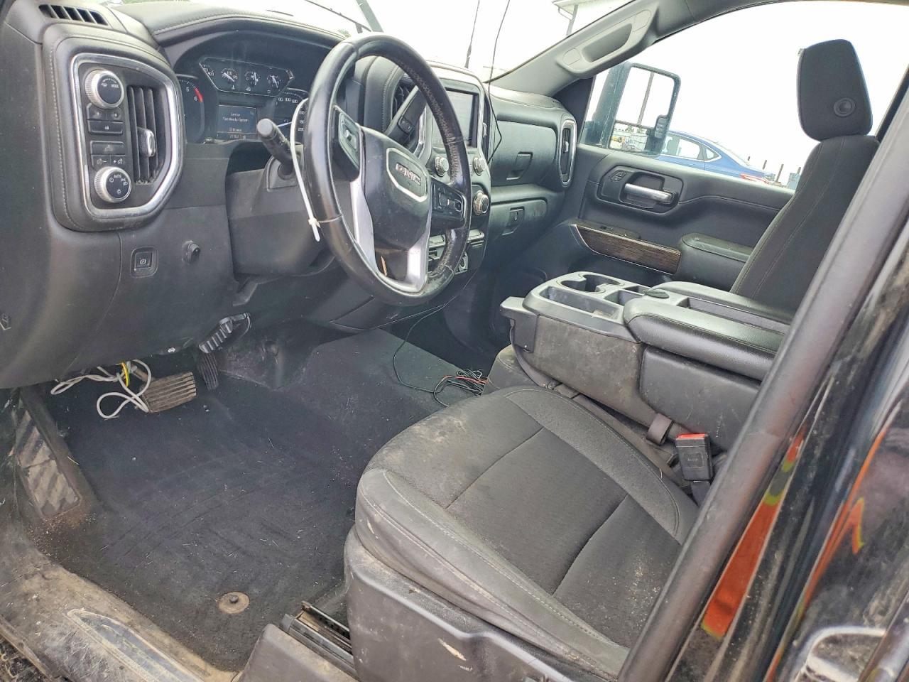 2020 GMC Sierra K2500 SLE