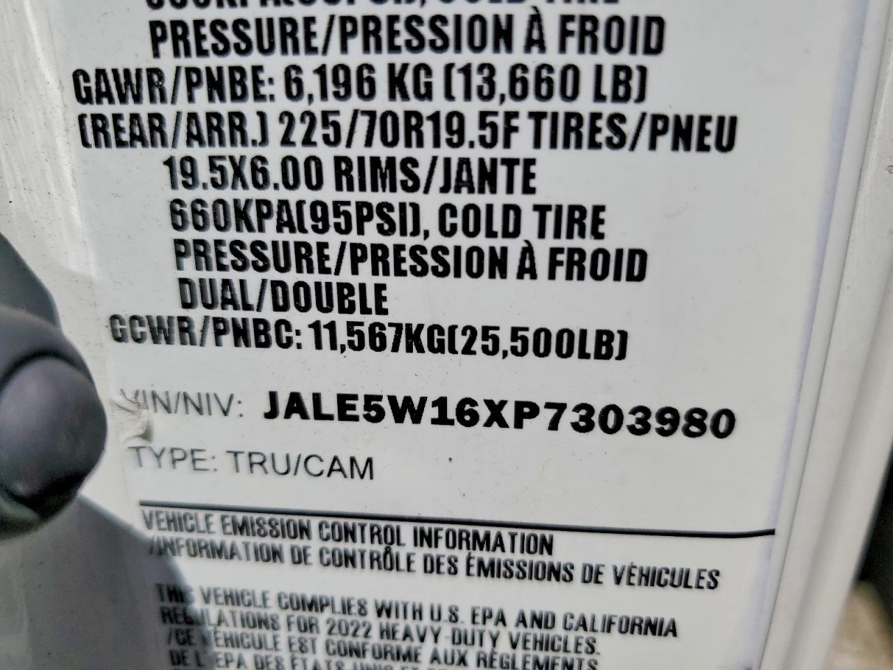 2023 Isuzu NRR