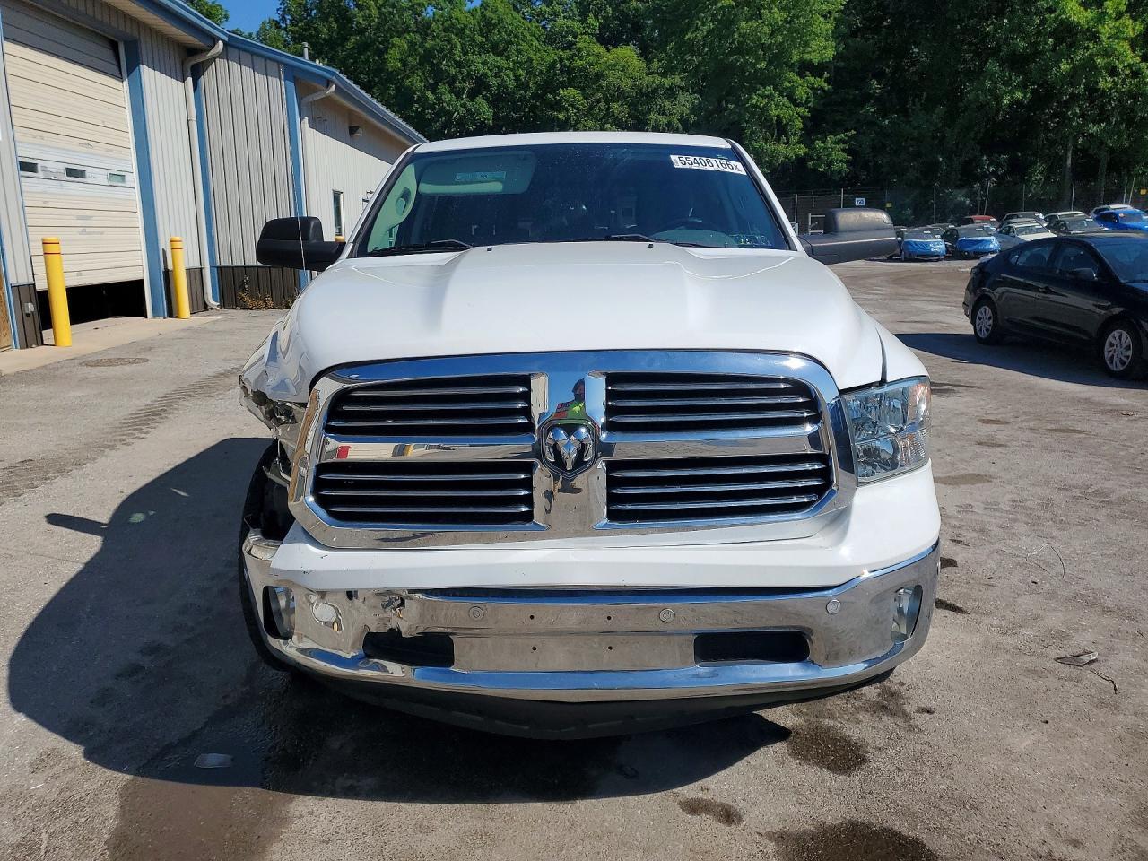 2018 Dodge RAM 1500 SLT