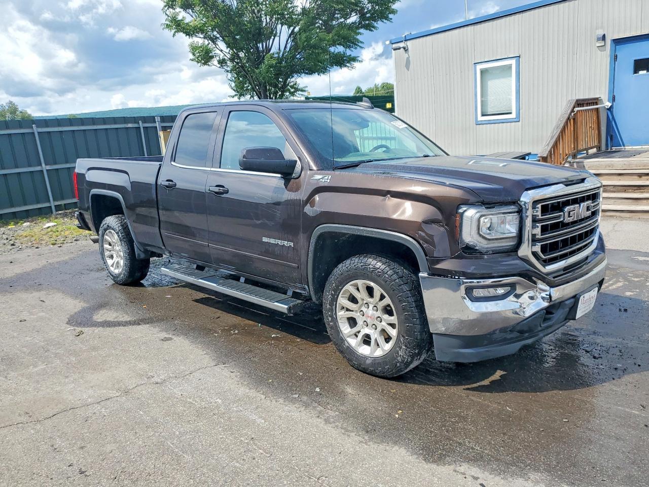 2018 GMC Sierra K1500 SLE