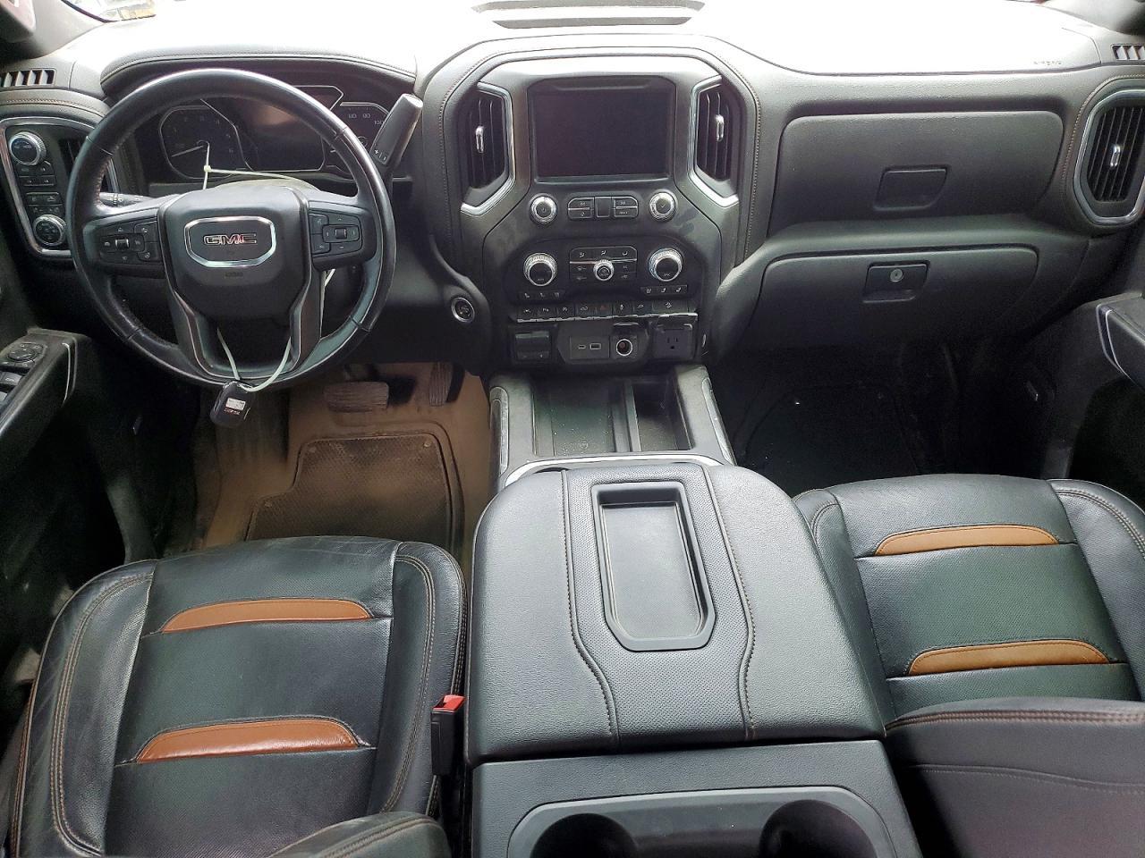 2021 GMC Sierra K1500 AT4