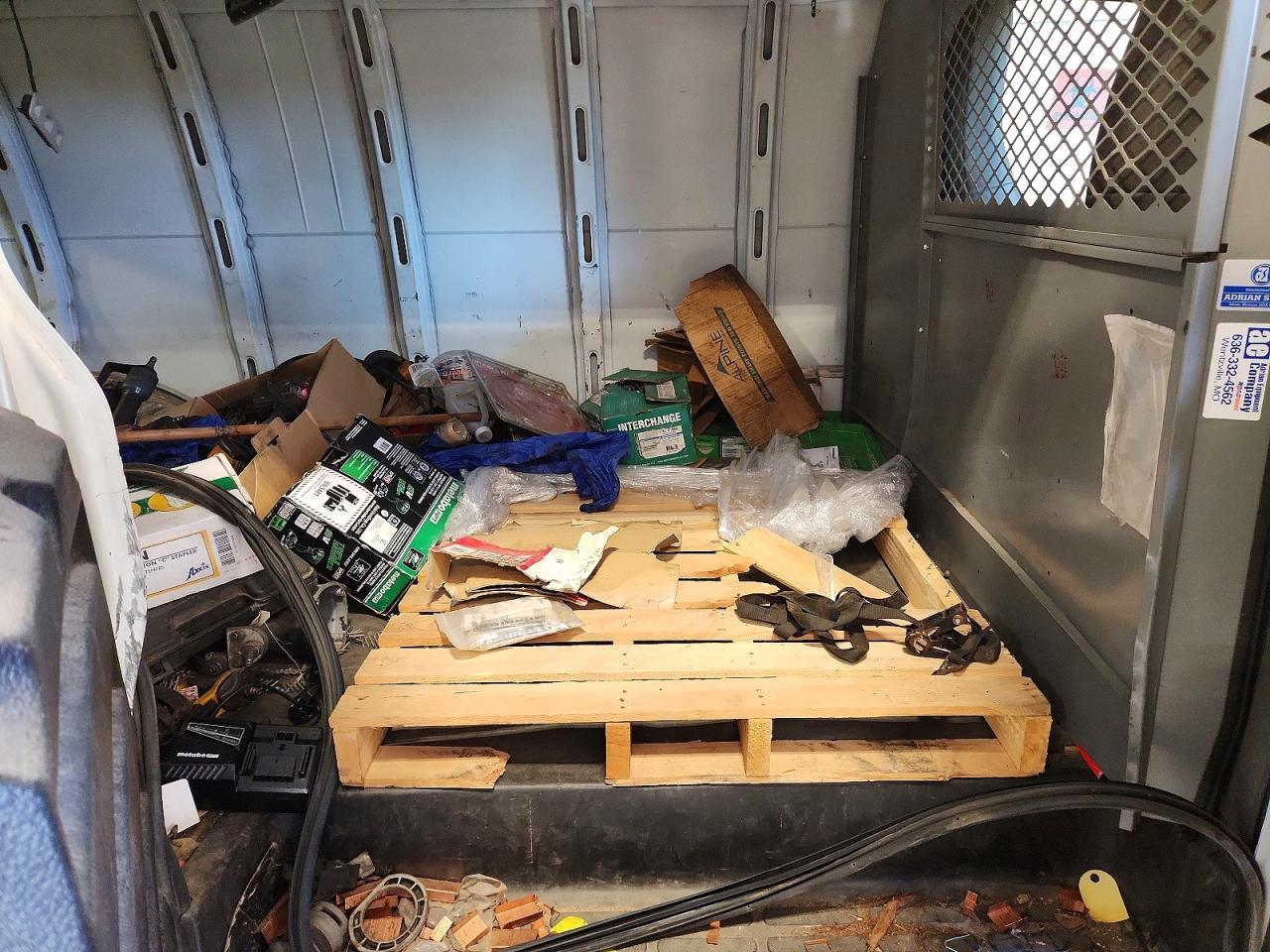 2016 GMC Savana 3500 Cargo Delivery Van