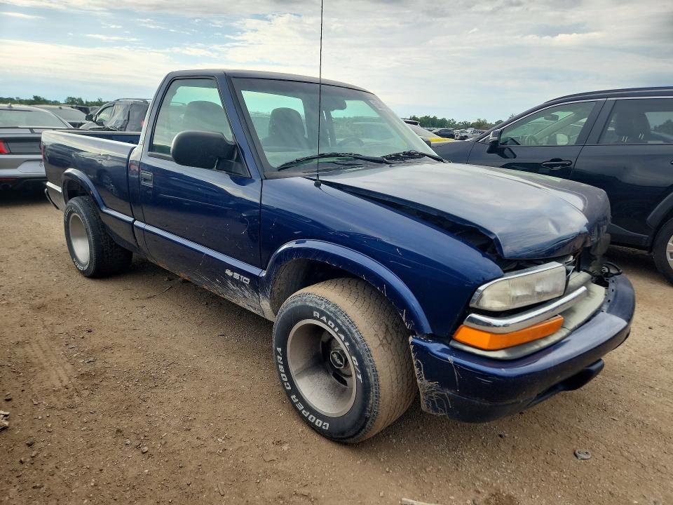 2000 Chevrolet S Truck S10