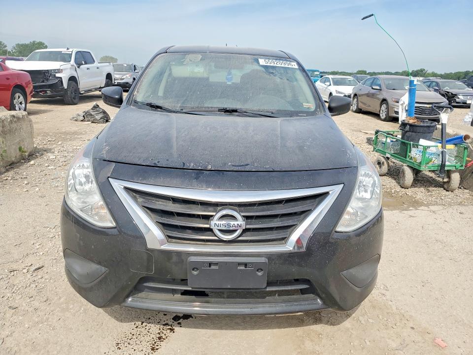 2017 Nissan Versa 1.6 sv