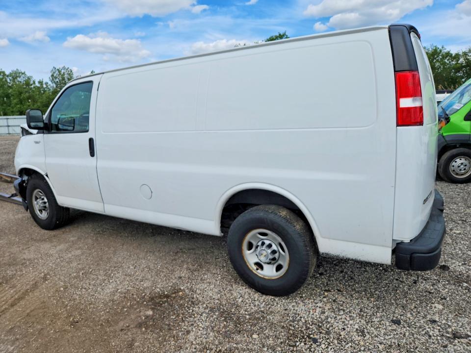 2021 Chevrolet Express G3500