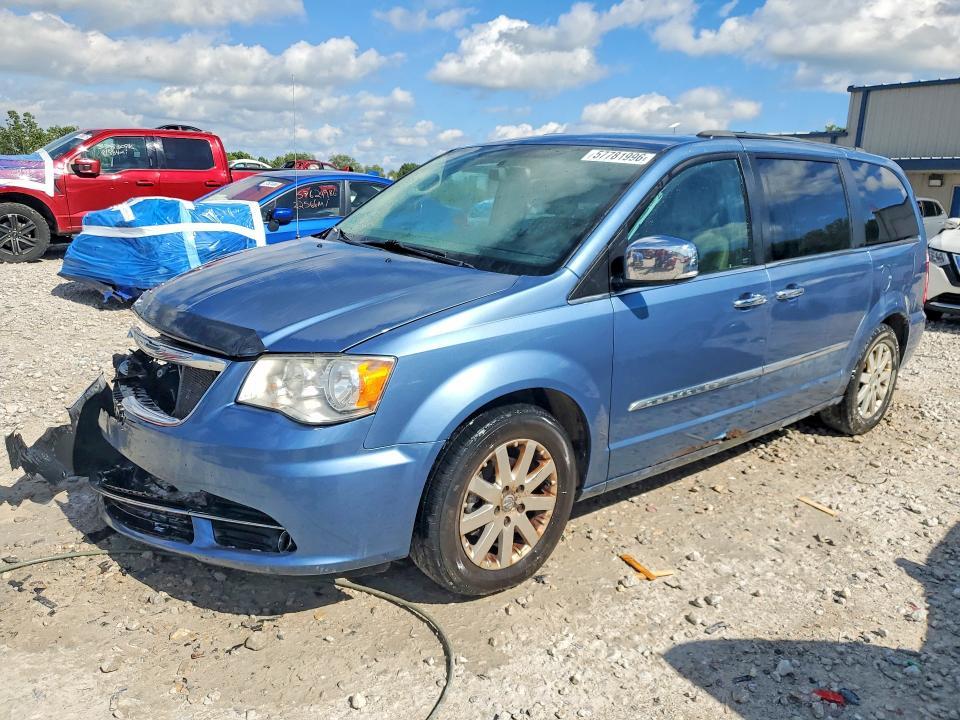 2011 Chrysler Town & Country Touring l